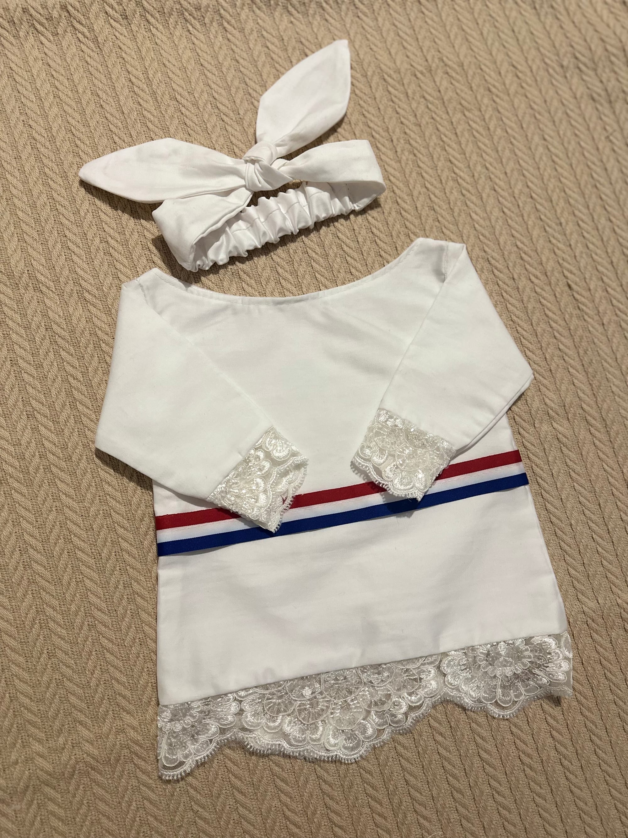 Bijela baby odjeća za krštenje s čipkom šIva Design